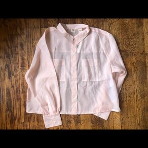 New with tags Levi's large sheer pink button down shirt